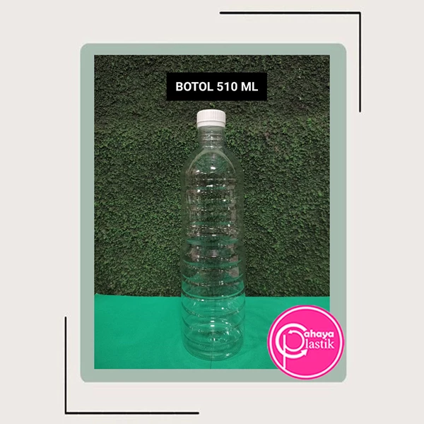 Plain plastic bottle size 510 ml with plastic packaging