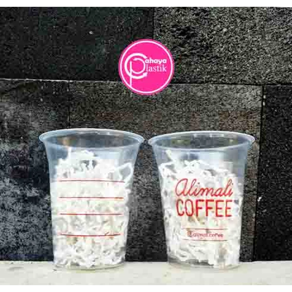 2 oz 8 grams of plastic cups