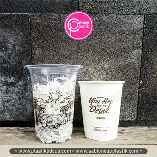 14 oz 6 gram plastic cups and 8 oz paper cups