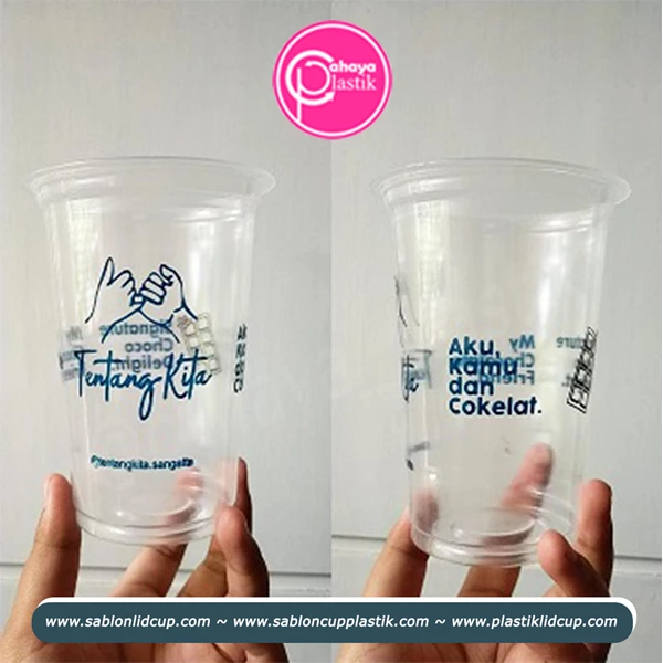 16 oz plastic glass screen made from PP plastic which is safe and suitable for contemporary cold drink packaging