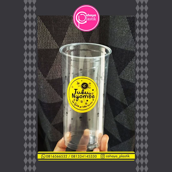 22 oz plastic cup screen printing with 2 color screen printing so that it is more classy and quality